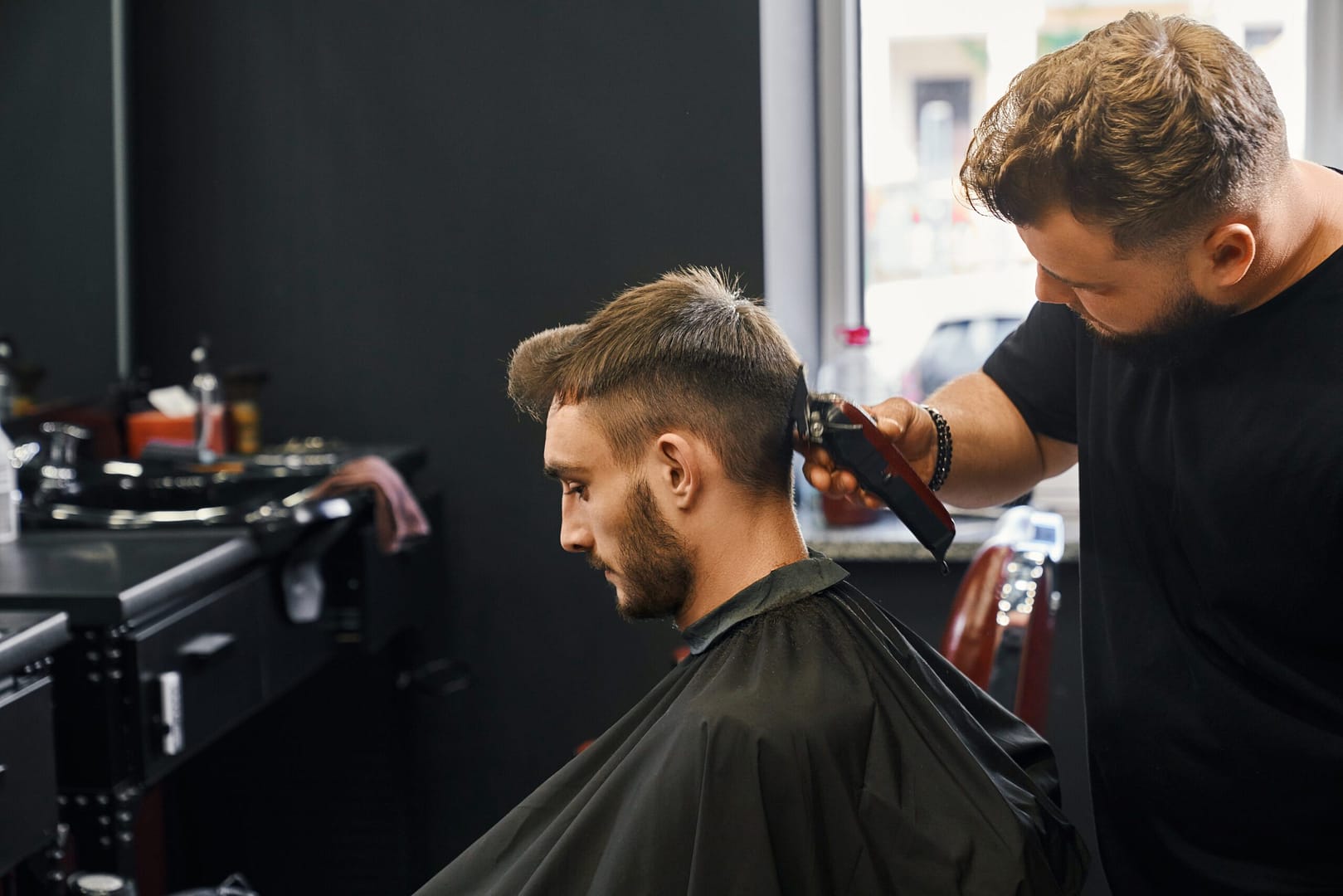 How to Use Hair Clippers for a Pro Finish